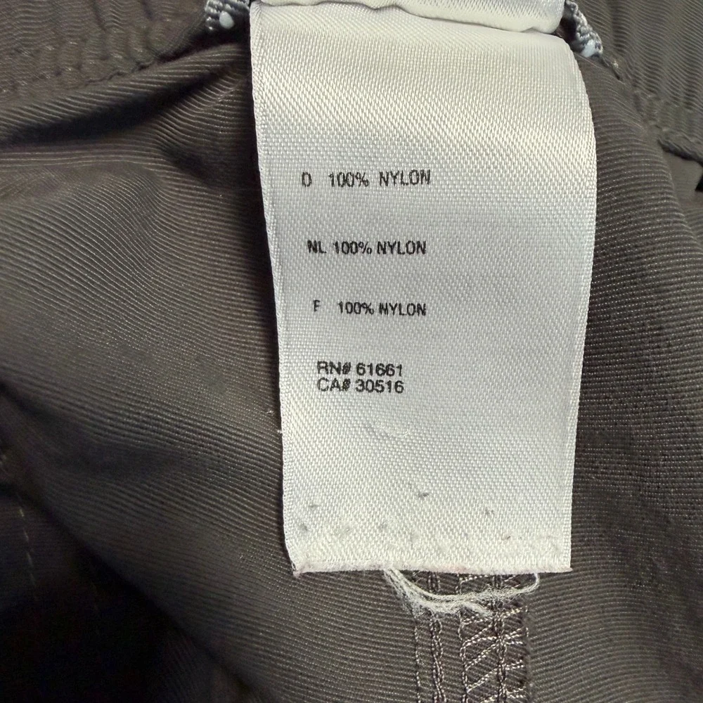 North Face Men's Paramount Convertible Hiking Pants Charcoal Grey Large
